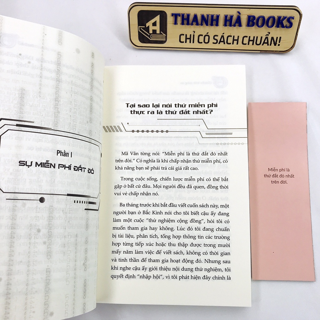 Sách - Tỉnh Táo Trước Quảng Cáo (Kèm Bookmark)