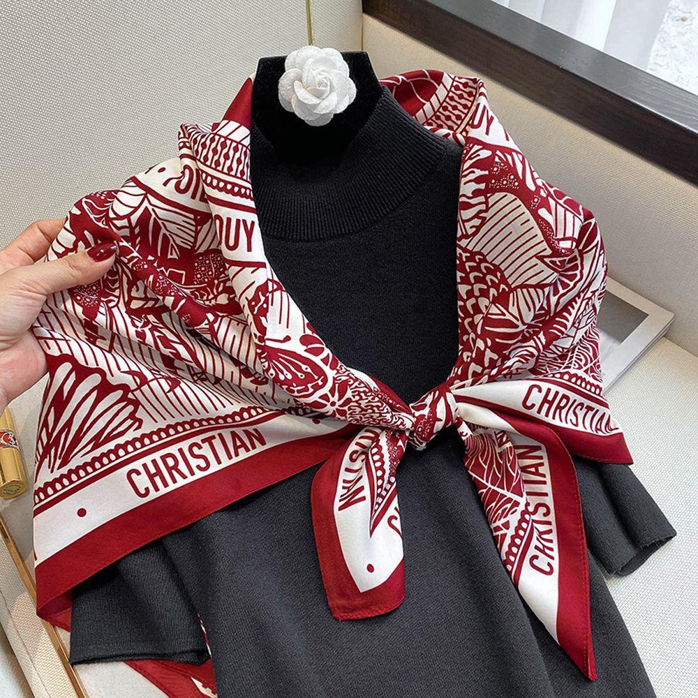 Khăn Choàng Lụa In Chữ Elagant Hình Học Phong Cách Bohemian Sang Trọng