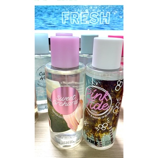 Xịt thơm 𝗩𝗜𝗖𝗧𝗢𝗥𝗜𝗔'𝗦 𝗦𝗘𝗖𝗥𝗘𝗧 Pink Sweet Orchard 250ml