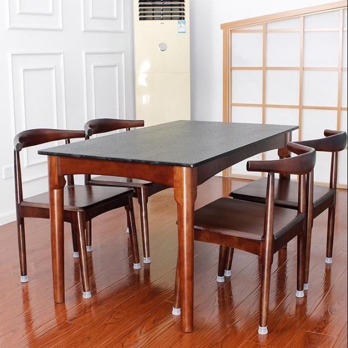 Miếng Bọc Chân Bàn Ghế Bằng Silicone Tiện Dụng