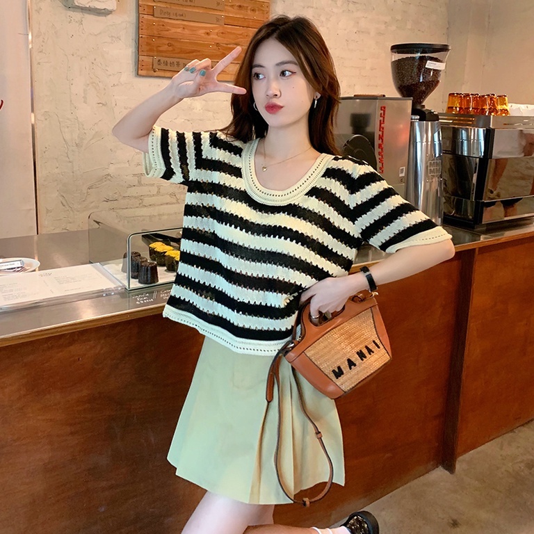 Áo Thun Dệt Kim Tay Ngắn Dáng Rộng Họa Tiết Kẻ Sọc Thời Trang Trẻ Trung