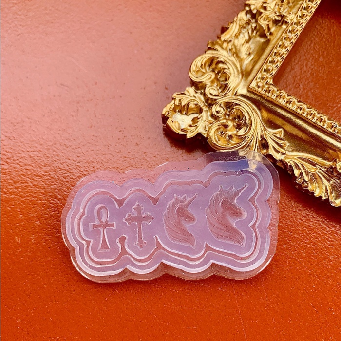 Khuôn silicon nail trang trí móng