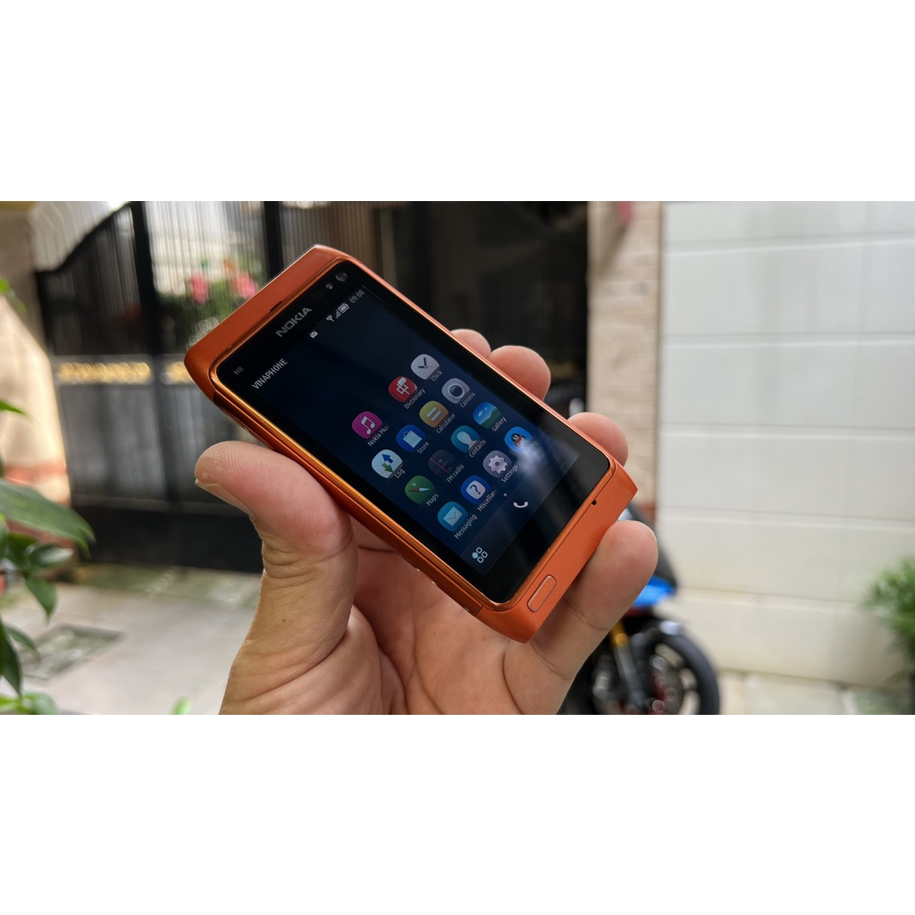 Điện thoại nokia n8 chính hãng (3997)