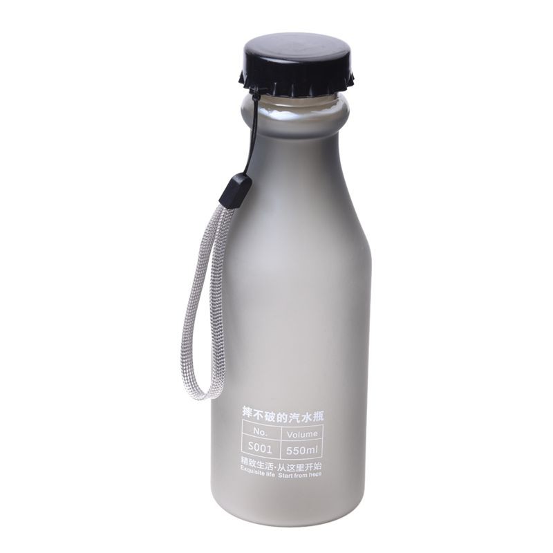 Bình nước không bể 550ml khi đi xe đạp