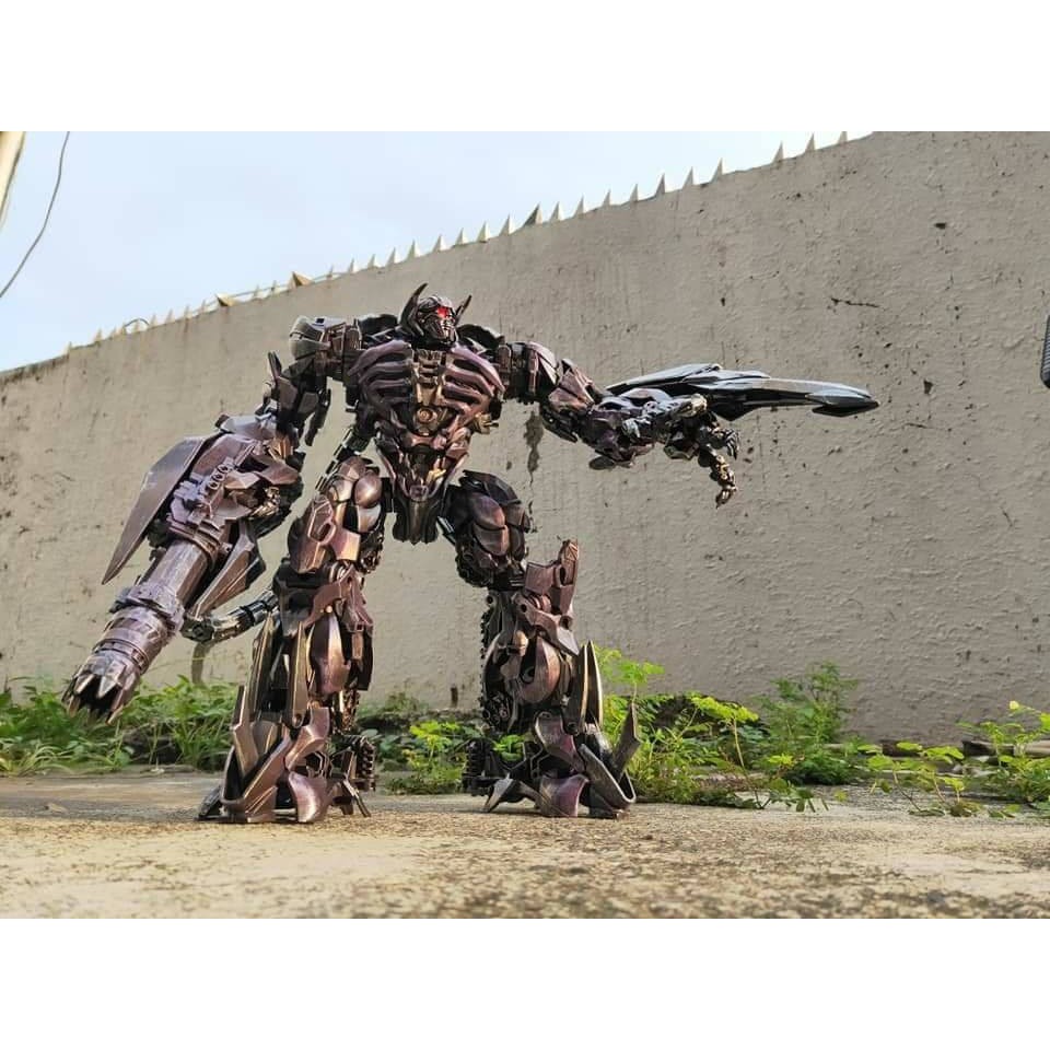 Mô hình TF Shockwave ZS-01 oversized SS56KO