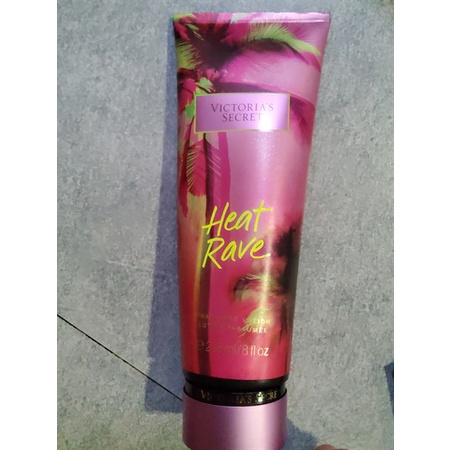 Dưỡng thể Victoria's Secret Fragrance Lotion 236ml - Heat Rave (Mỹ)