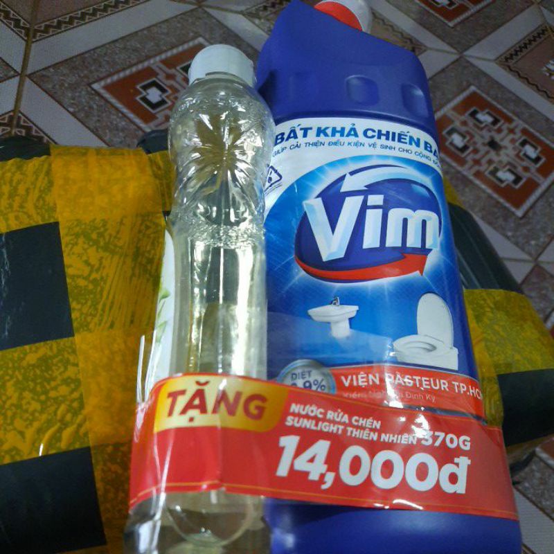 Nước Tẩy Bồn Cầu Vim Diệt Khuẩn  - Xanh Biển tặng chai nước rửa chén trị 14000