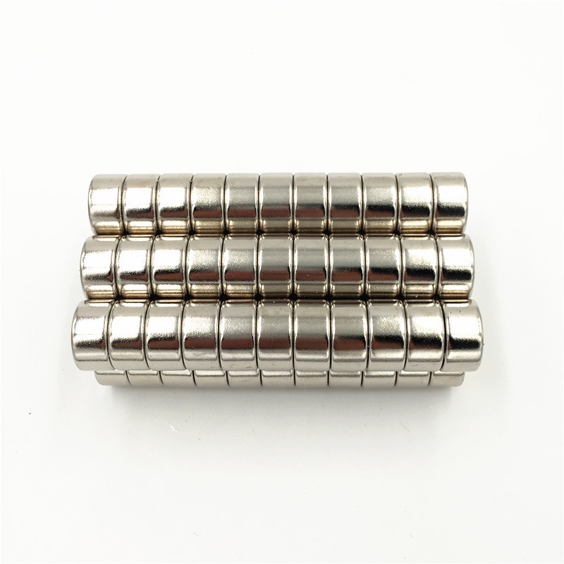 Nam châm tròn 20x10mm màu trắng