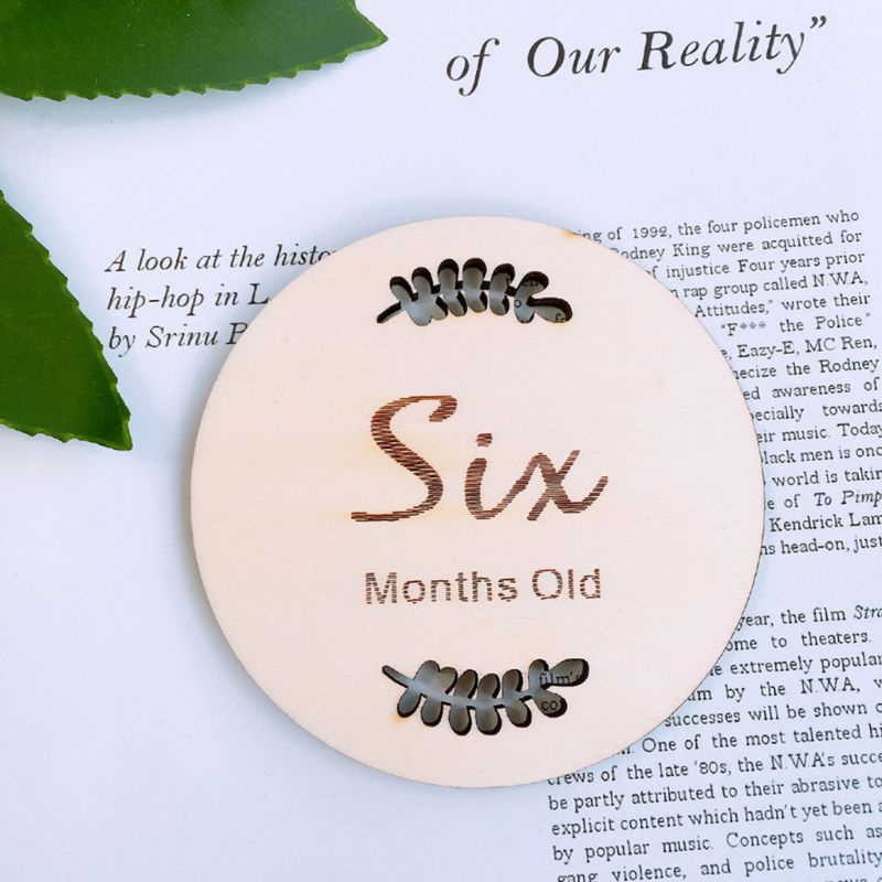 Bộ 12 Miếng Dán Đánh Dấu Cột Mốc Phát Triển Theo Tháng Dùng Chụp Ảnh Kỷ Niệm