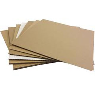 Giấy tấm Carton kích thước 40x30 cm dùng đóng gói hàng: số lượng 50 cái.