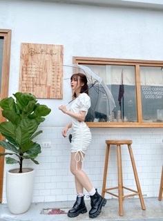 Đầm body khoét eo rút dây