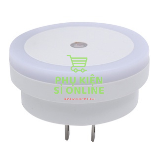 Đèn ngủ cảm ứng ánh sáng/Tự động bật tắt tiết kiệm điện kiểu dáng dễ thương trang trí phòng ngủ Store4girls