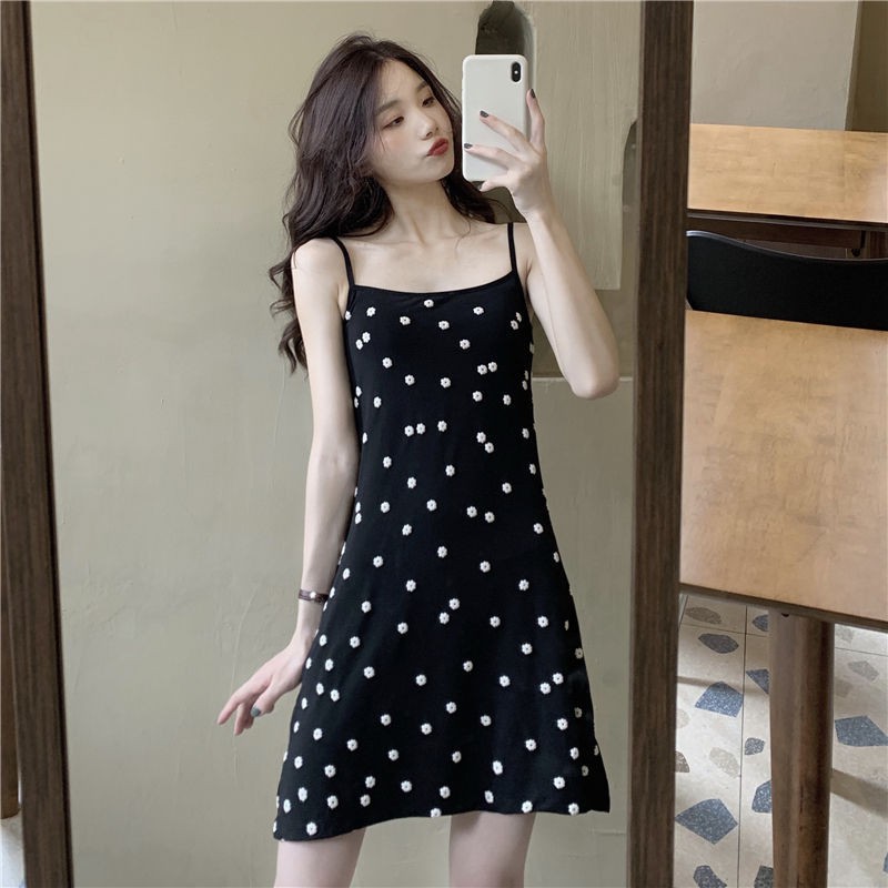 Váy 2 dây, đầm hai dây ulzzang, dáng ngắn năng động, Váy xòe hai dây chiết eo màu đen