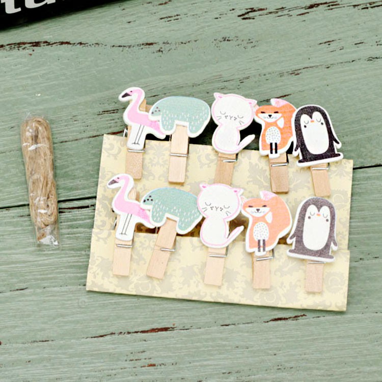 SET 10 Cái Kẹp Gỗ Sơn Design Pub hình Thỏ Cà rốt (Tặng 1,5m dây cói)