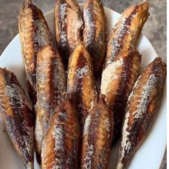 Khô cá nục bỏ đầu loại 1,con to béo thơm ngon, thịt dai, giàu dinh dưỡng. phơi khô tự nhiên,Không chứa hóa chất