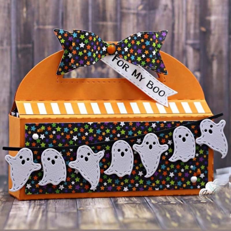 Khuôn Cắt Giấy Làm Từ Kim Loại Hình Hộp Đựng Đồ Ăn Tiện Dụng