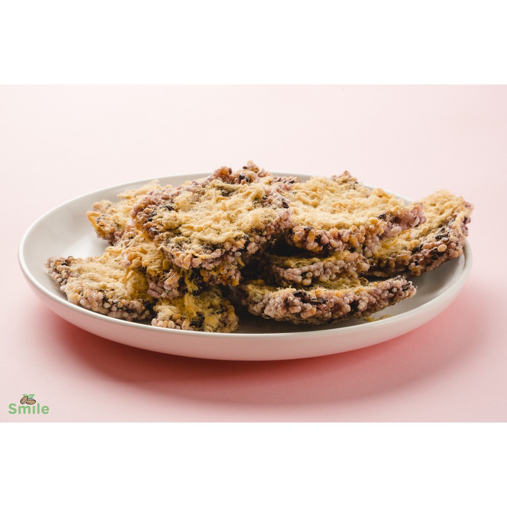 Cơm cháy nếp than chưa chiên Kim Chi  nở đều, giòn xốp, gạo nếp tươi, đóng gói vệ sinh