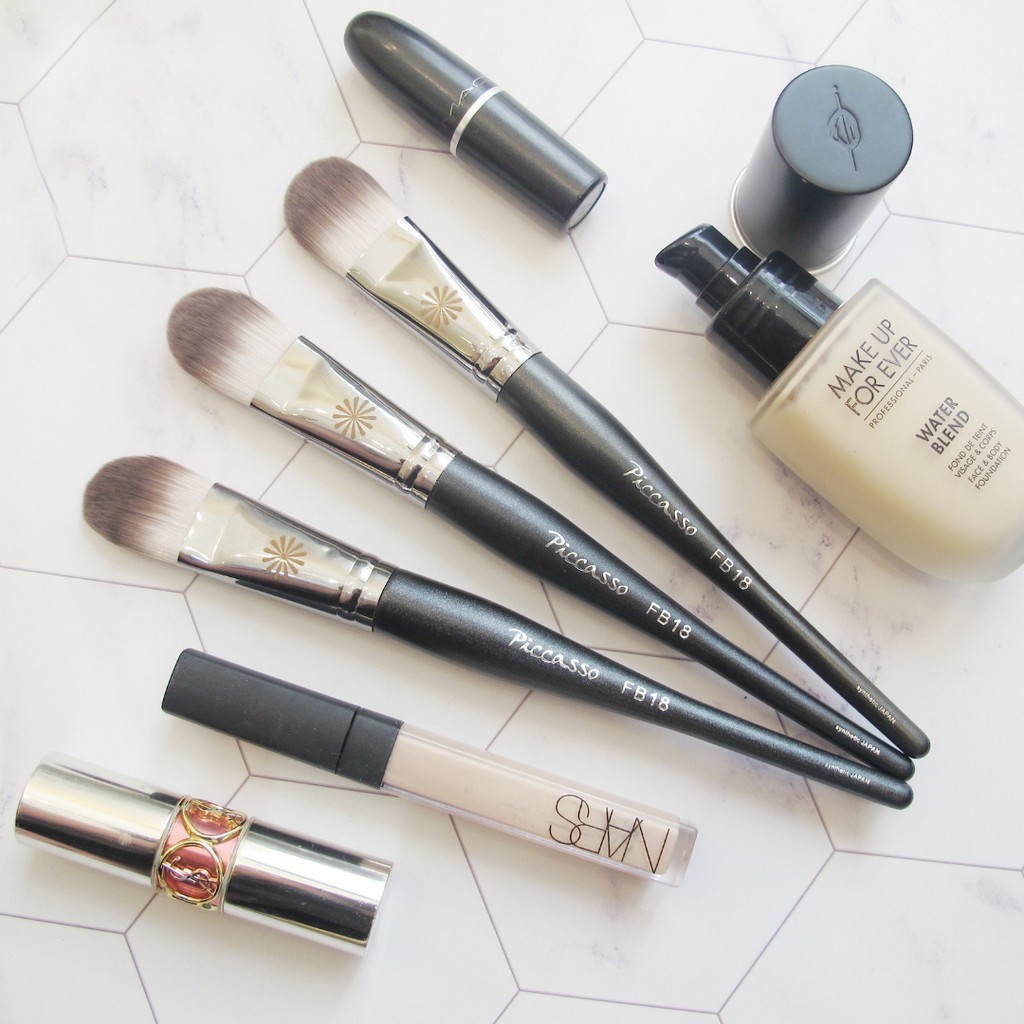 Cọ Tán Kem Nền Picasso FB18 - Picasso Foundation Brush