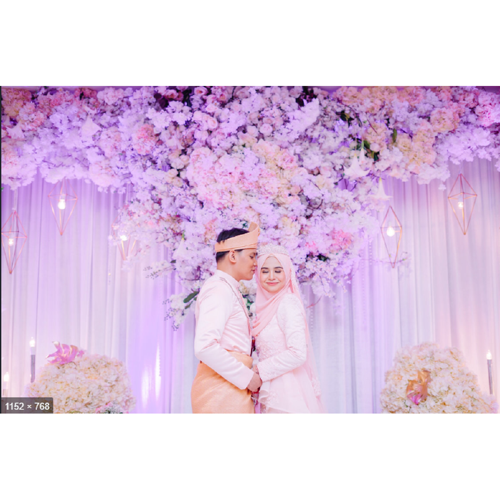 Bó hoa cẩm tú nhân tạo dùng để trang trí tiệc