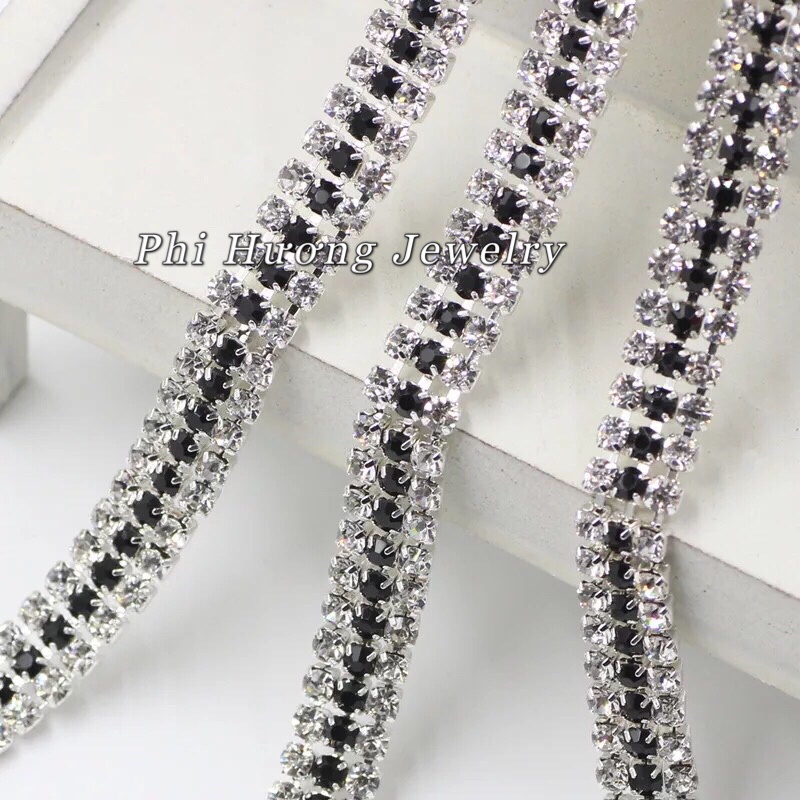 Gói 1 mét dây xoàn, đá chấu dây 2- 3 đường đính kết quần áo, làm trang sức