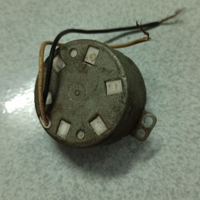 Motor giảm tốc 220v