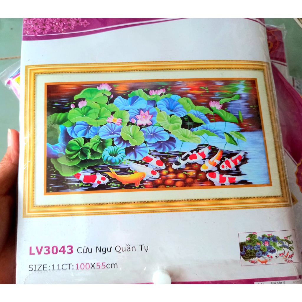 Tranh thêu chữ thập cá cửu ngư quần hội KT:100x55cm, Tranh chưa thêu và chưa khung, Tặng kéo và sỏ chỉ.