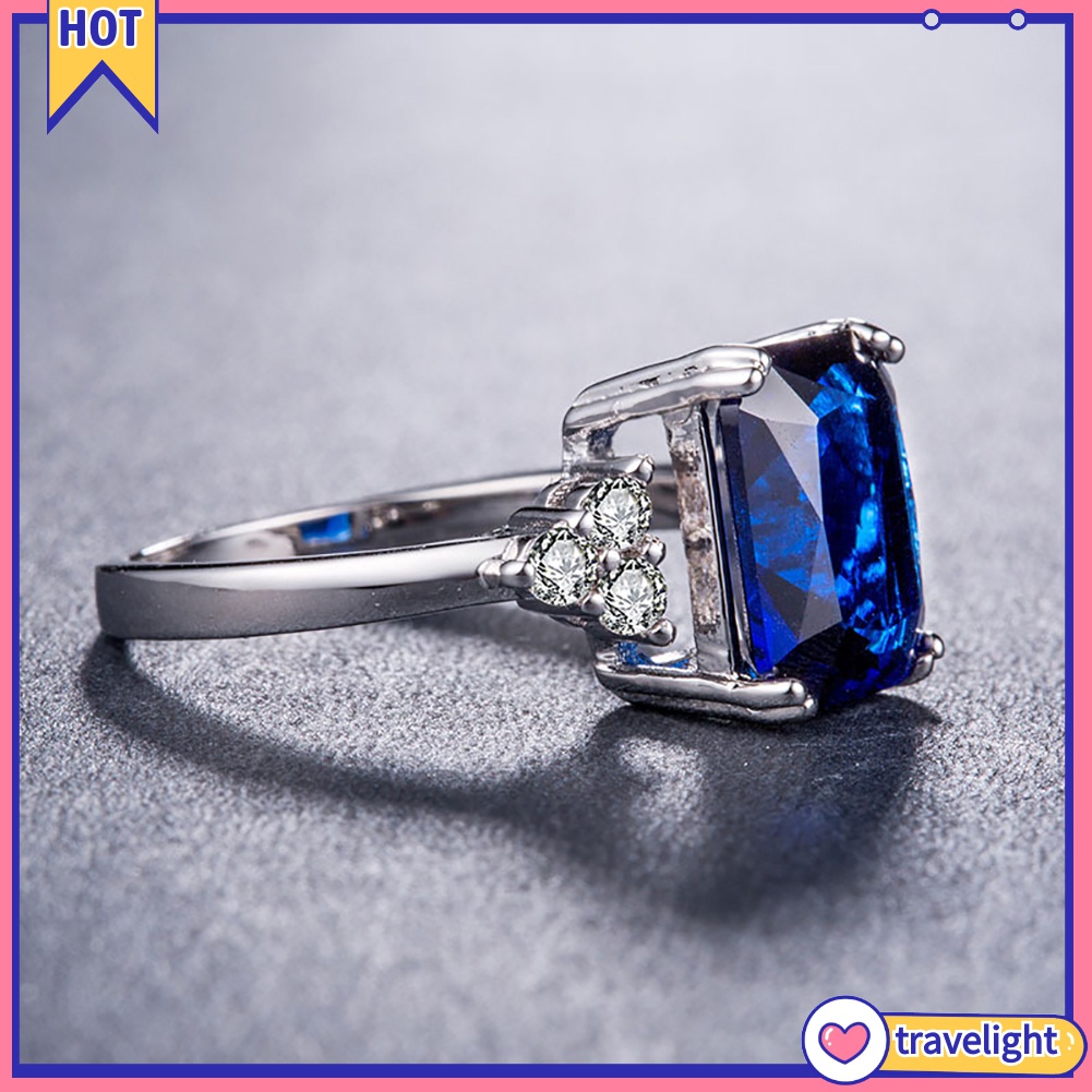 Nhẫn Đính Đá Zircon Hình Vuông K1