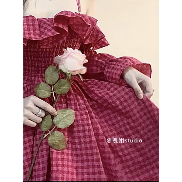 Váy Trễ Vai Bèo Tay Bồng Tầng Kẻ Ô Màu Hồng Phong Cách Hàn Quốc ❤️