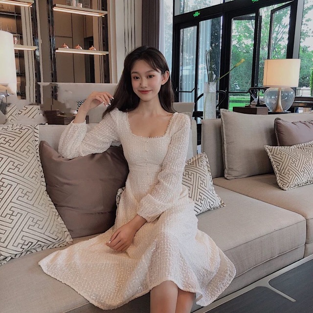 [Mã WASTMAY giảm 15% tối đa 30K đơn 150K] (Có sẵn) Váy cổ vuông tay dài Quảng Châu / Đầm trắng đính hạt ( có ảnh thật)