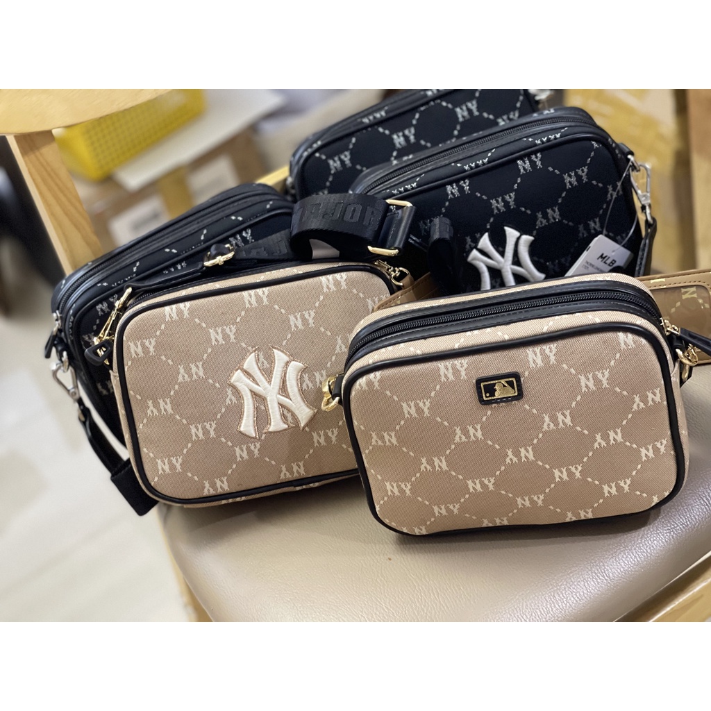 Túi Dia Monogram JQD Camera sẵn hai màu Nâu và Đen năng động