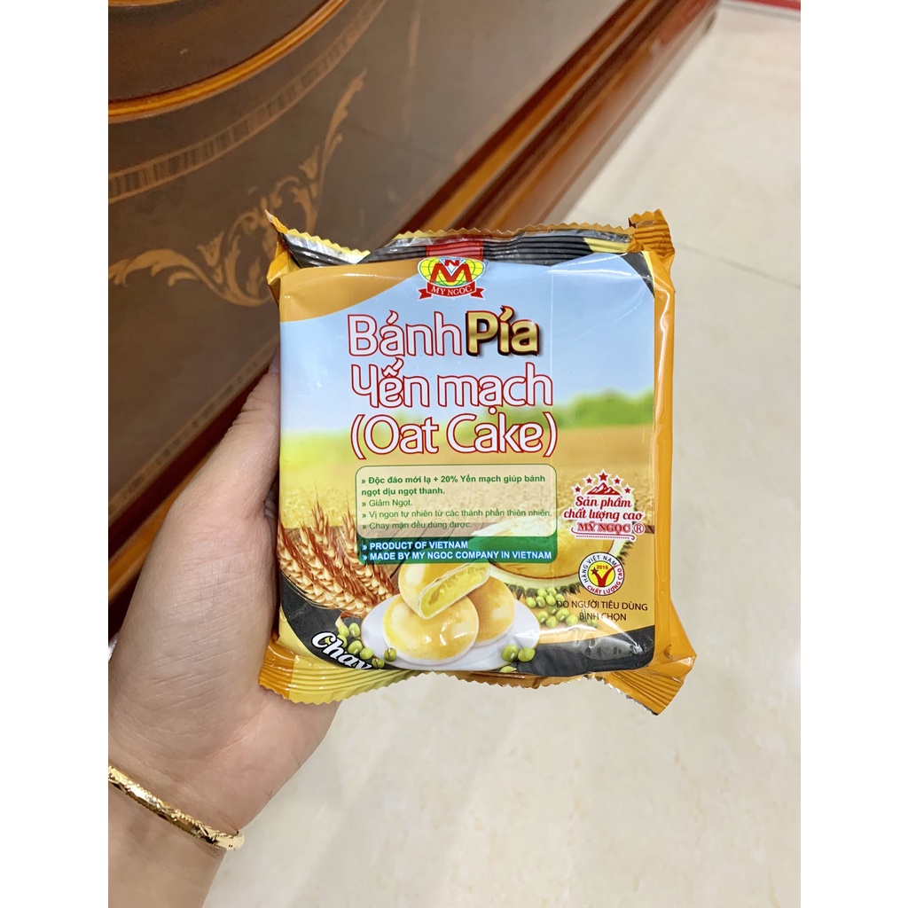 Mỹ Ngọc _ 420g Bánh Pía chay YẾN MẠCH, SẦU RIÊNG, ĐẬU XANH - Vegan Oat Pia Cake 420g