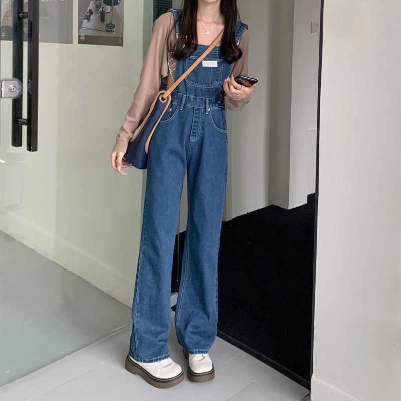 Quần Yếm Jeans Nữ Ống Suông Rộng Đính Tag Ngực Phong Cách Năng Động Hàn Quốc 2022