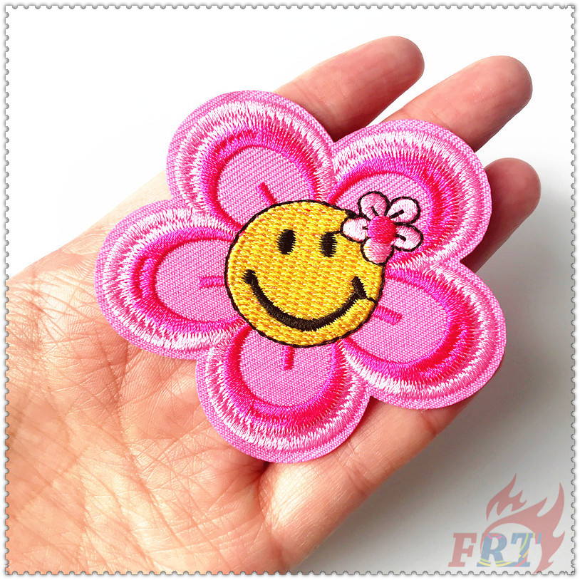 ✿ Miếng Vá Ủi Quần Áo Hình Khu Vườn Chiều Vsco: Mùa Hè ✿ 1 Sticker Ủi Thêu Hình Bướm / Cầu Vồng / Ong / Hoa Hướng Dương