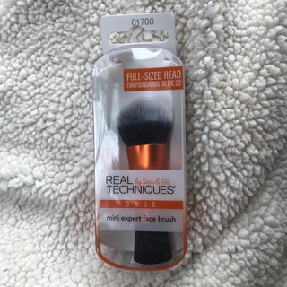 [Authentic] Real Techniques Mini Expert Face Brush