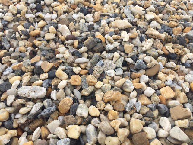 Sỏi sông đủ kích thước túi 1kg