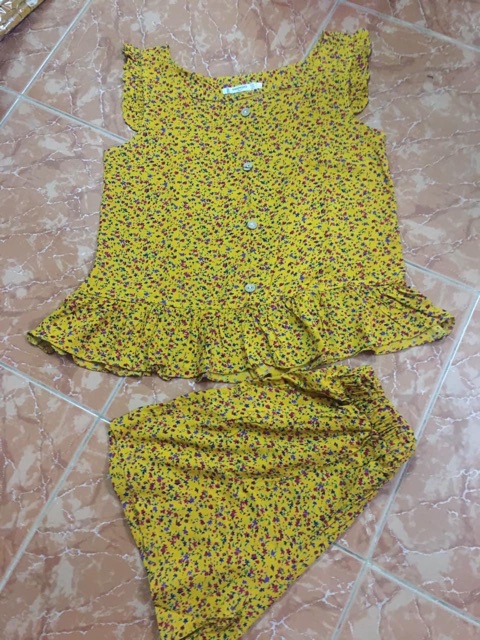 Bộ lanh nhung quần đùi | BigBuy360 - bigbuy360.vn