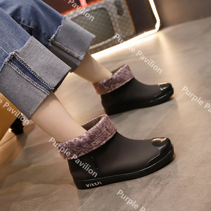 Giày đi mưa với lớp đệm bông có thể tháo rời chống nước thời trang cho nữ