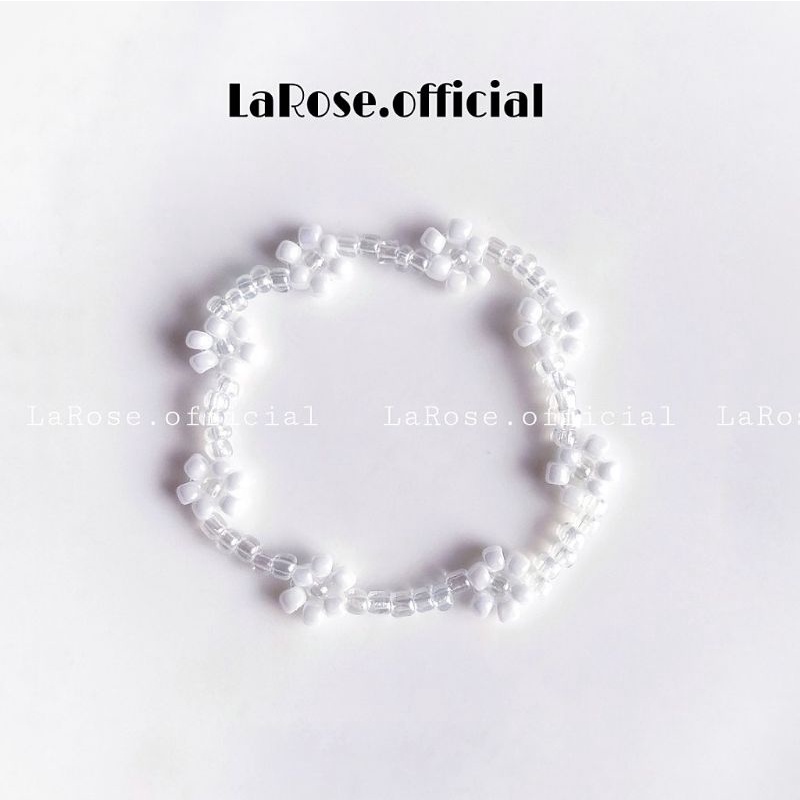 Set vòng tay cùng Lia Itzy