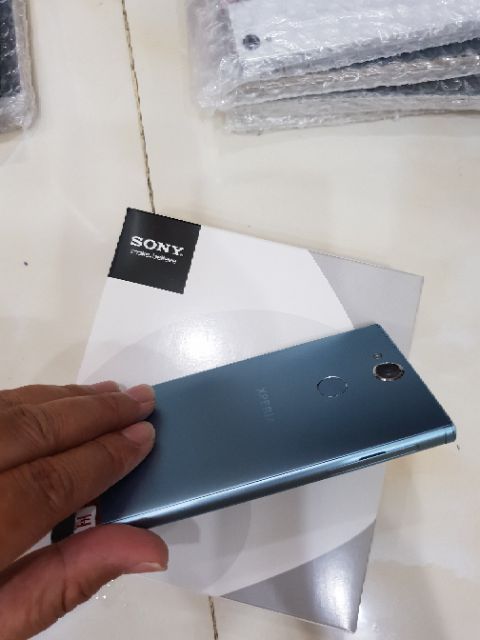 Điện thoại Sony Xperia XA2 ram 4G/32G mới Zin 99%