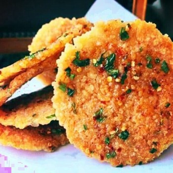 Cơm cháy mỡ hành thơm ngon - bịch 3 miếng