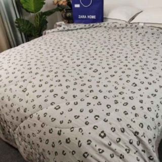 Chăn hè đũi Zara Home