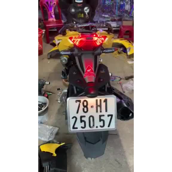 Đèn Xi Nhan K4 Gắn Được Cho Mọi Loại Xe