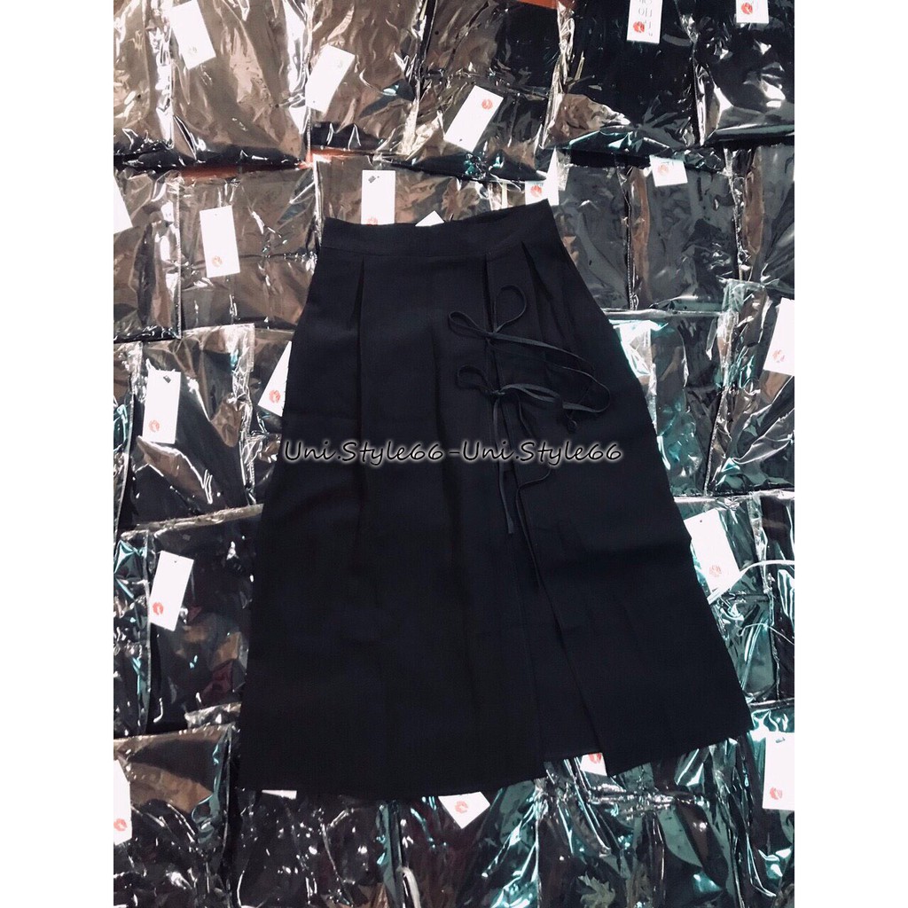 Chân váy đen xẻ tà thắt nơ cá tính có quần bên trong US152 | BigBuy360 - bigbuy360.vn