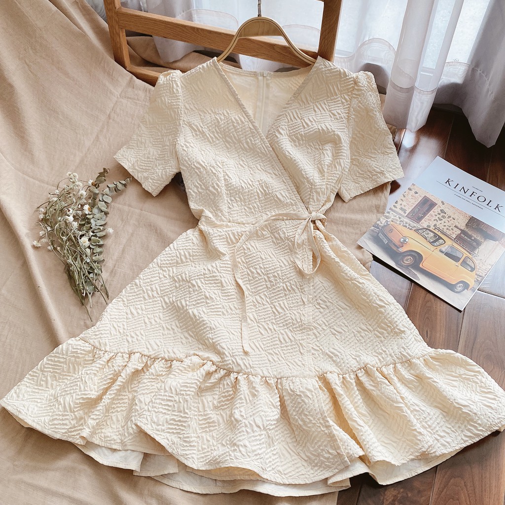 ĐẦM XÔ HOA NỔI ĐẮP CHÉO CHÂN BÈO | BigBuy360 - bigbuy360.vn