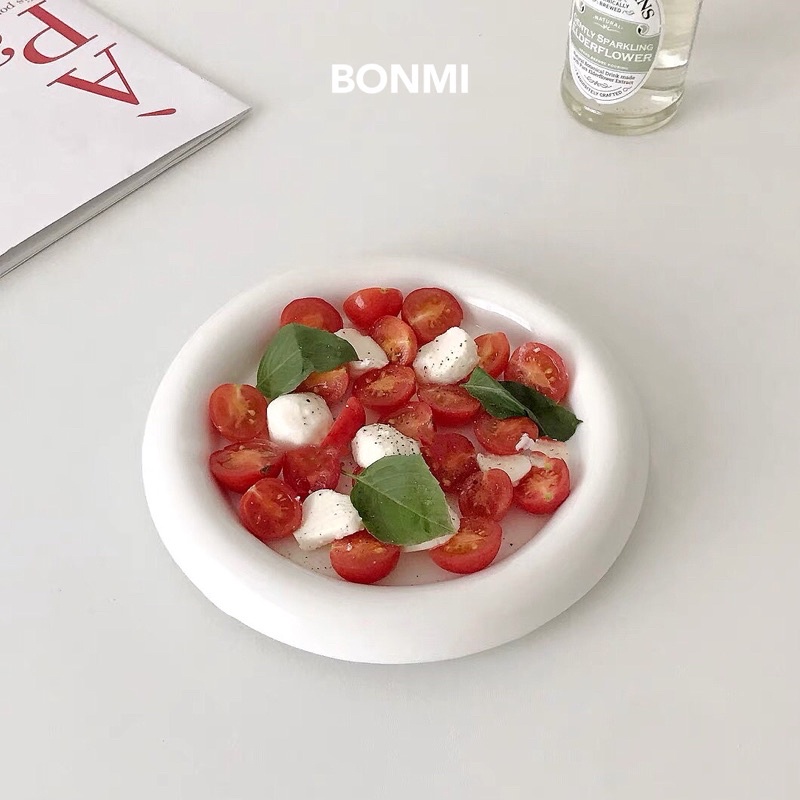 Đĩa sứ viền lồi decor phong cách Hàn Quốc