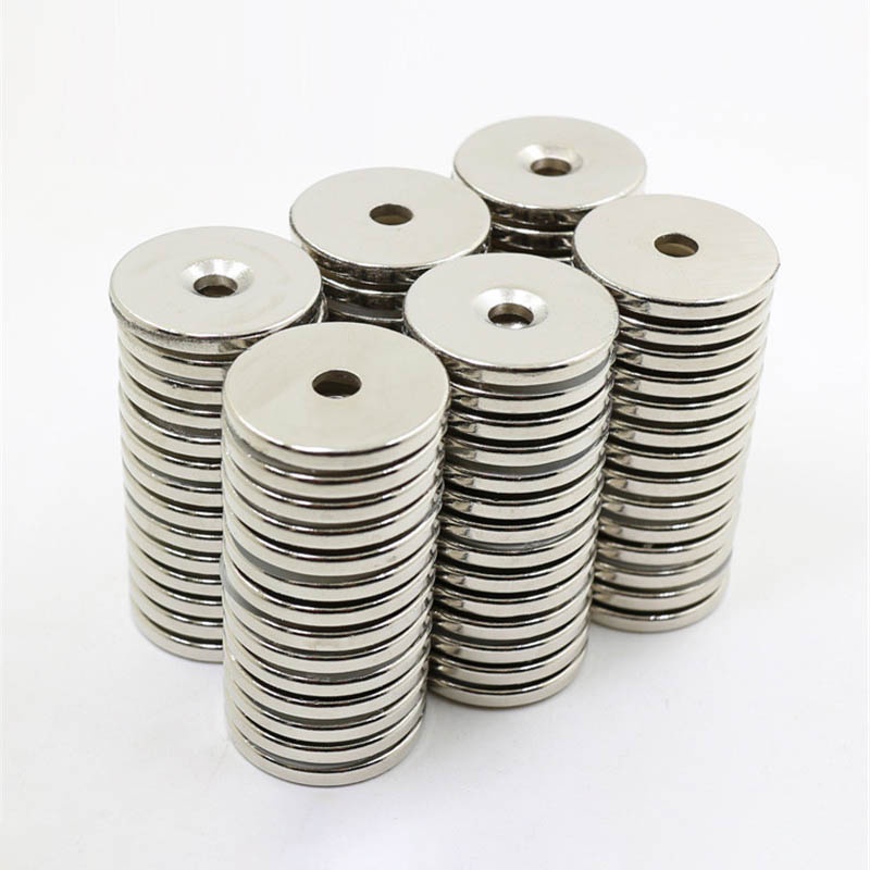 Nam châm 20x3mm lỗ 4mm viên hình tròn đất hiếm siêu mạnh