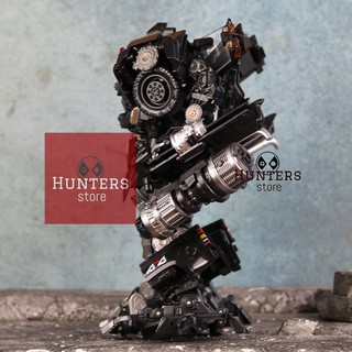 Mô hình Ironhide LS-09 Weaponeer Black Mamba Transformers MPM06 Oversize
