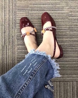 Giày bệt phối dây đan