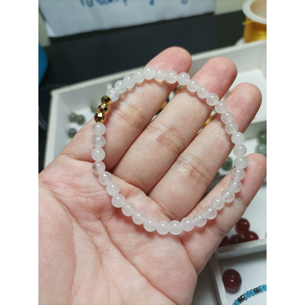 Vòng tay chuỗi đá TA Trắng 4ly mix bi mạ vàng 14k quấn 3 - Clear Quartz 4mm bracelet