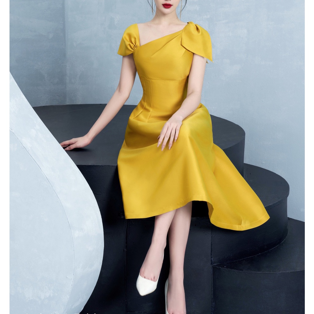 Đầm đi tiệc dáng xòe thiết kế cổ chéo đính nơ vai xinh xắn - T003